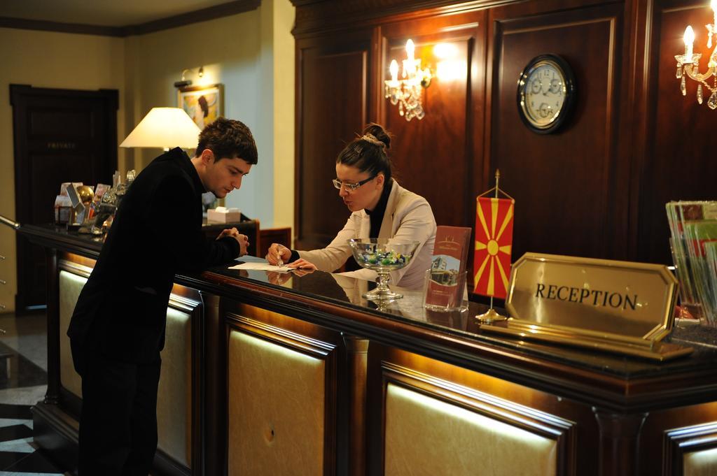 Millenium Palace Ochryda Zewnętrze zdjęcie