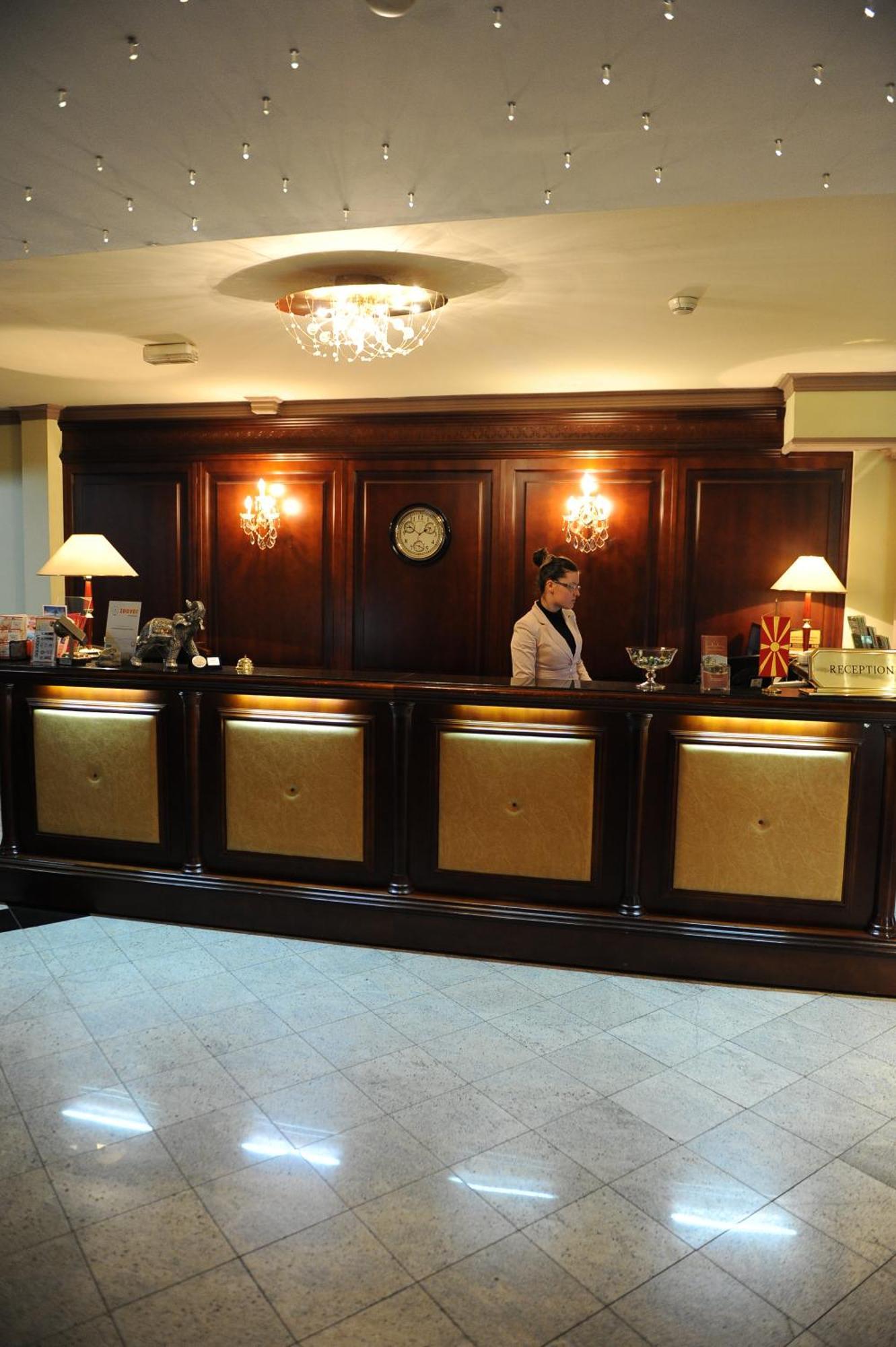 Millenium Palace Ochryda Zewnętrze zdjęcie