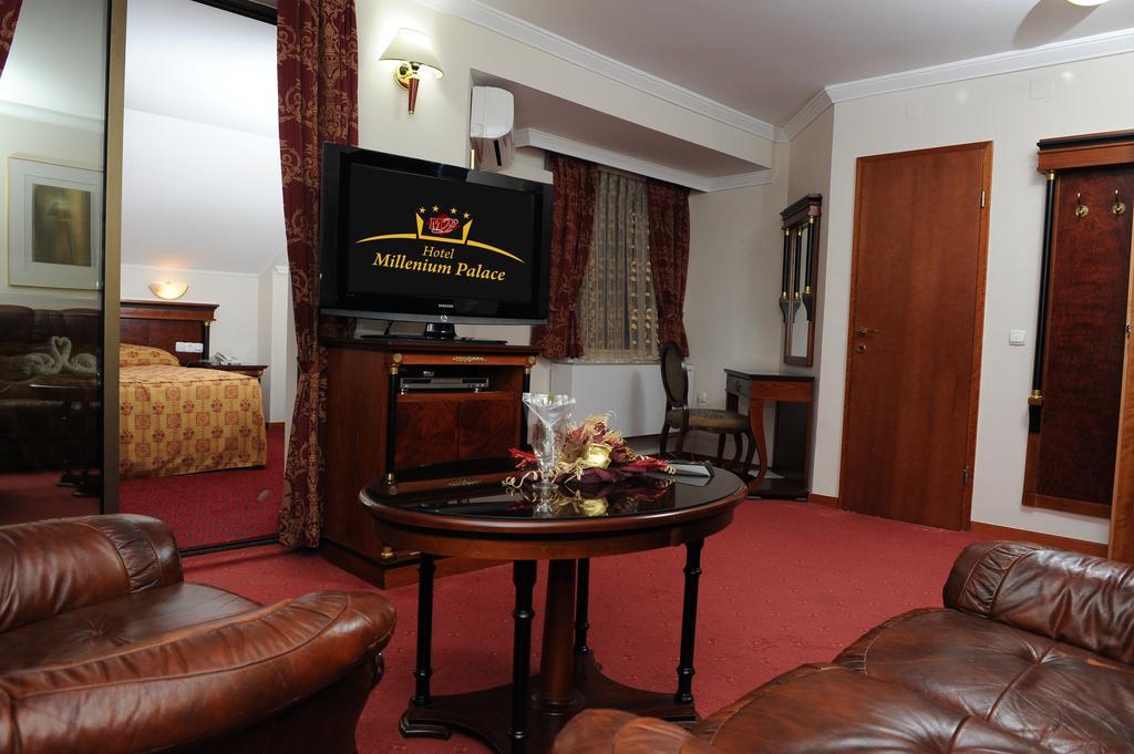 Millenium Palace Ochryda Zewnętrze zdjęcie